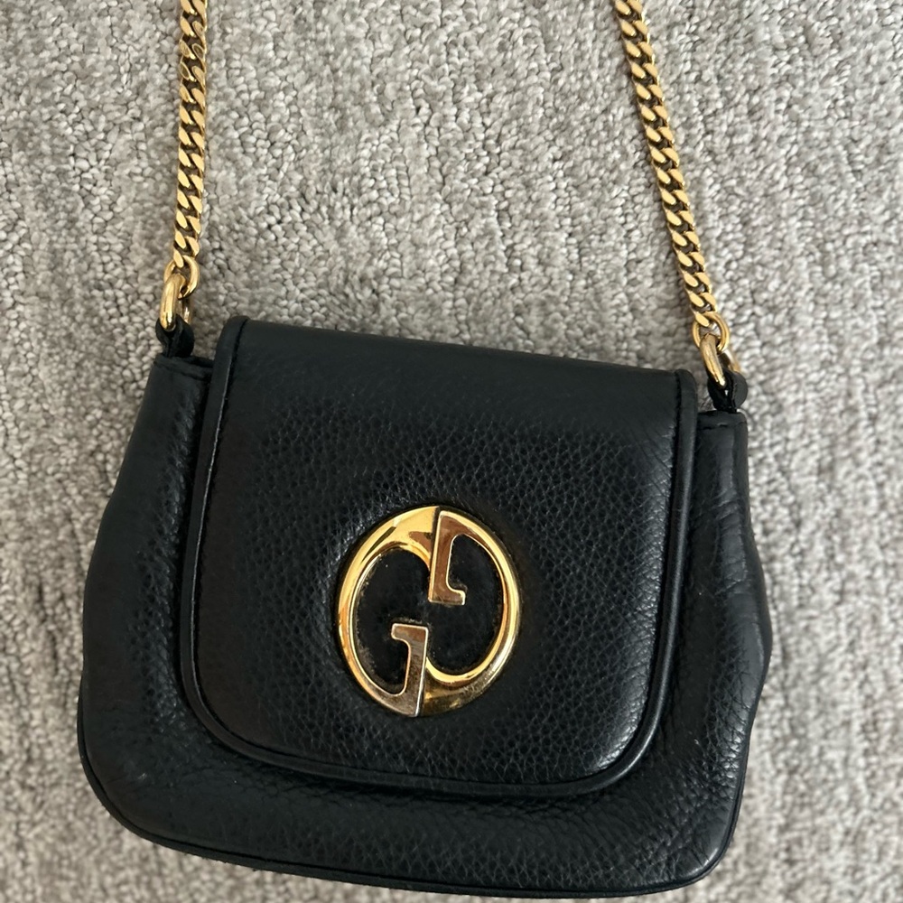 Gucci Black Leather Shoulder Bag
